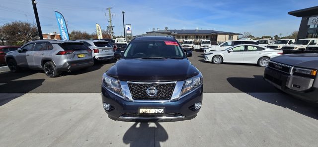 2013 NISSAN PATHFINDER Ti (4x4) WAGON V6 - Image 2