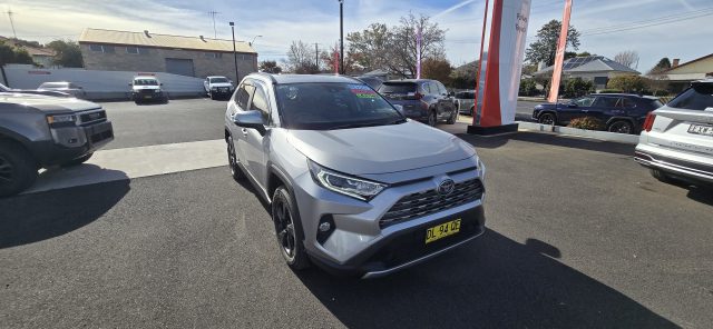 2021 RAV4 Hybrid Cruiser 2WD 2.5L Auto