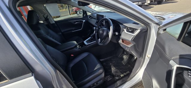 2021 RAV4 Hybrid Cruiser 2WD 2.5L Auto - Image 6