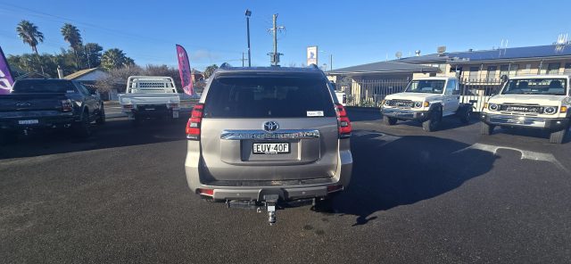2022 Prado GXL 2.8L T Diesel Automatic Wagon - Image 4
