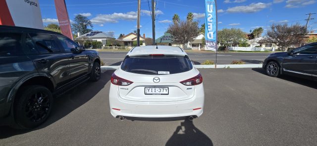 2018 MAZDA MAZDA3 MAXX SPORT - Image 3